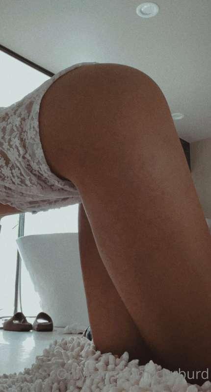 my #1 request for months now has been to film a JOI ( jerk o..