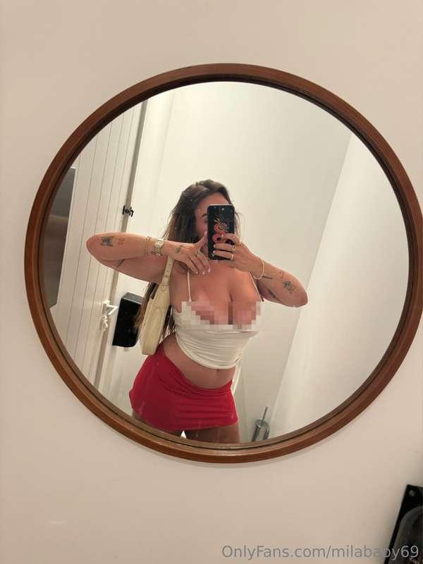 don't mind me 😘