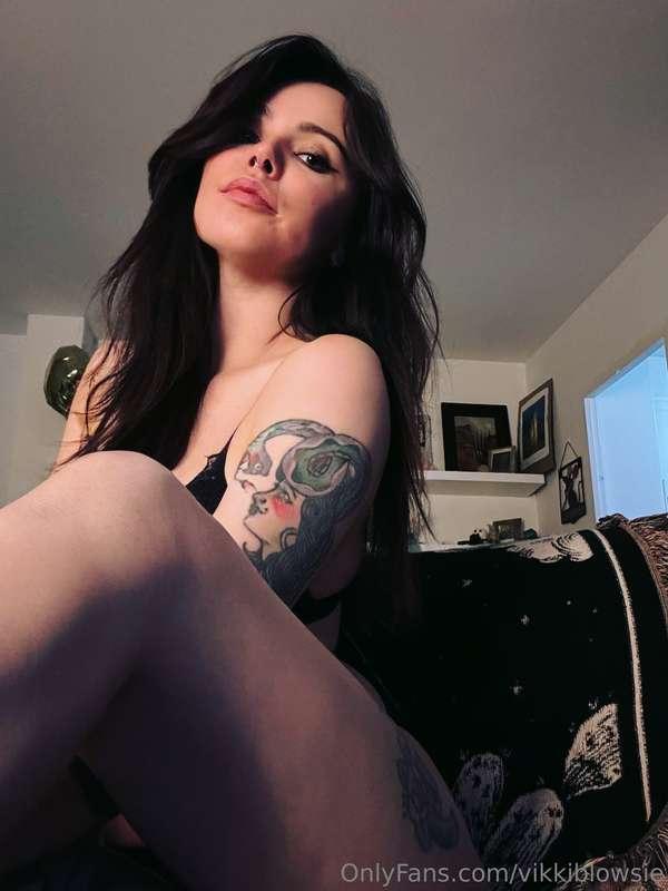 There’s a snow storm outside …… keep me warm?