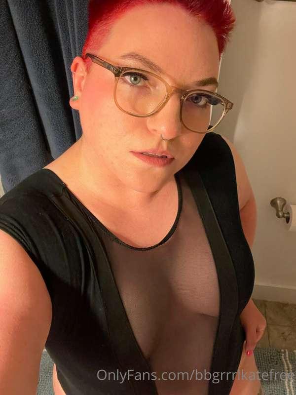 I love this bodysuit xx