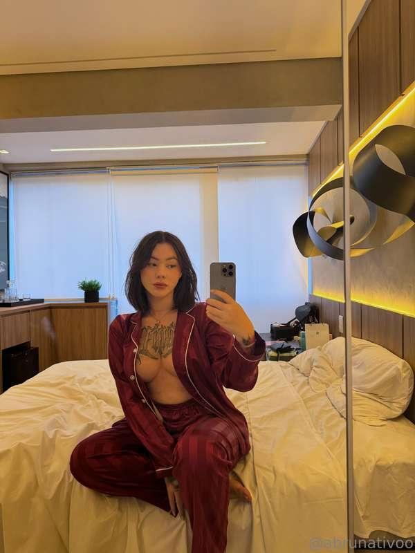 do you know what's missing rn? you beside me 🥵