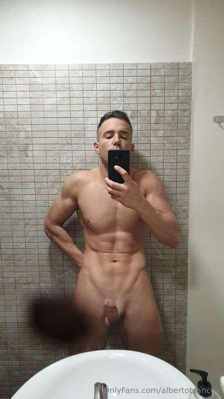 Ve al DM y descubre las promociones de black friday 🔥

Go to..
