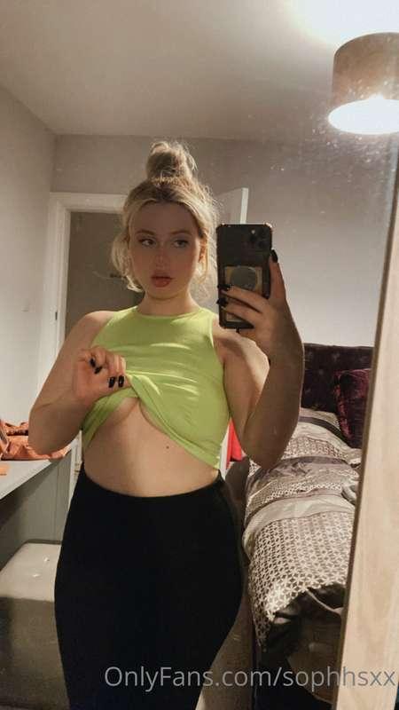 Let me know what type of content you prefer x