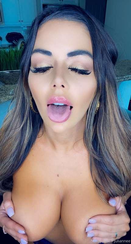 A spin off to “horny housewife”.. horny housewife seduces hu..