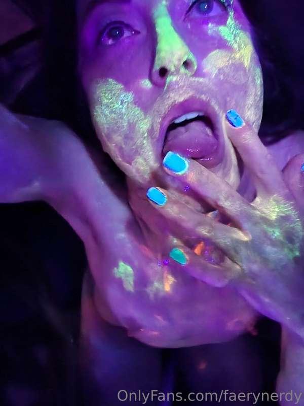 💙💜💚🤤💚💜💙
