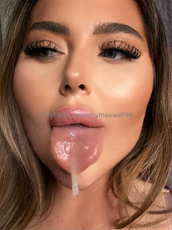 Is it going in your mouth or on your cock? 👀