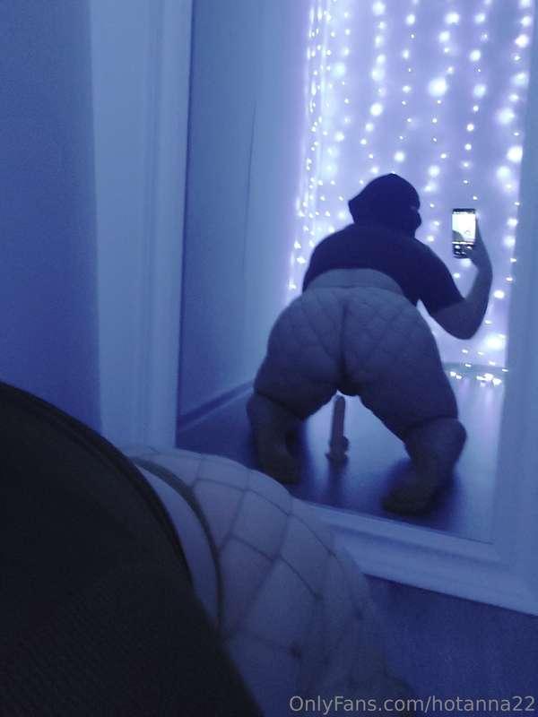 🍑🔥😈