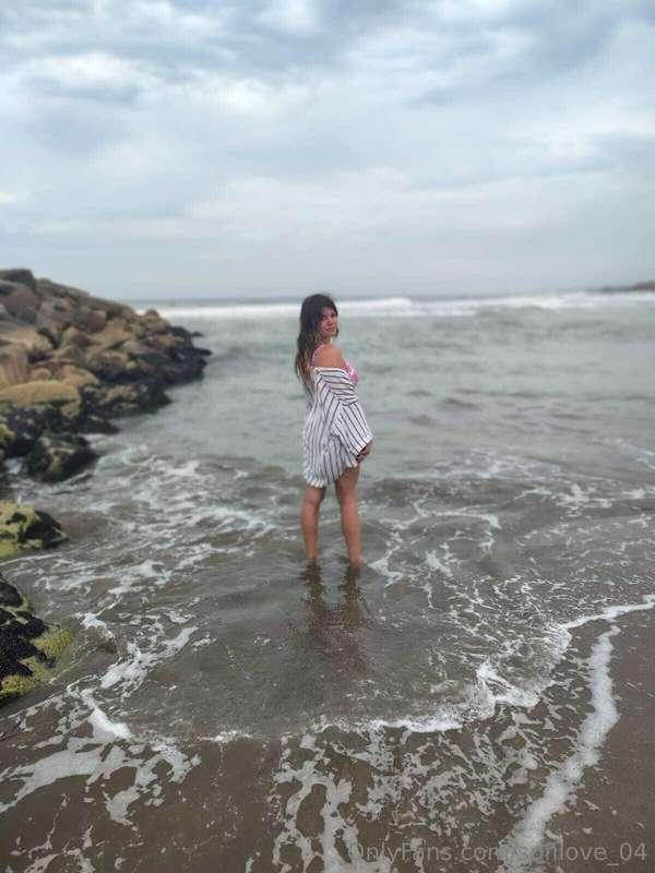 🏖️ 👙 ❤️