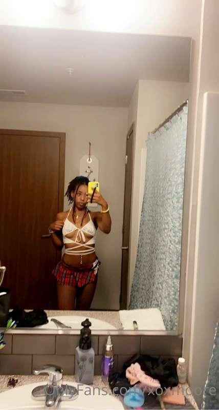 hi guys i'll be live everyday this week at 8:30pm PST come l..