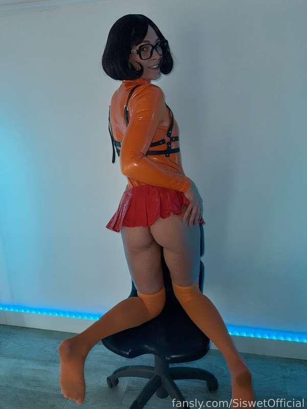 Velma Dinkley Cosplay Pack, 
6 Videos with 74 Pictures

#fyp #anal #Velma #cosplay #siswet