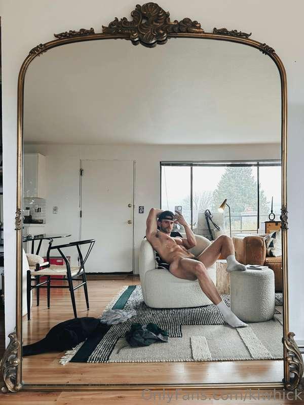 mirror mirror