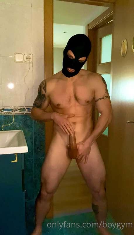 ***Who Wanna Be Dominated*** 🥵