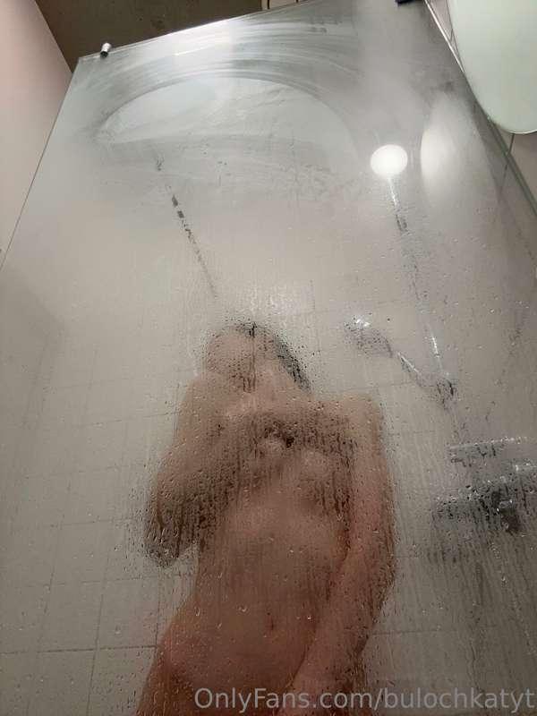 🍒I have hot showers 🥵