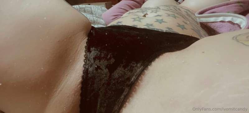 ivomitcandy image #2