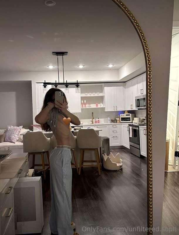 This is me flexing my favorite pajamas 🫣