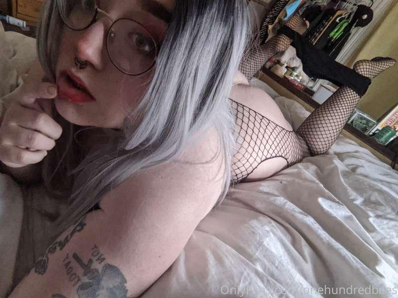 🖤New photo set! 🍑
!Tip for pics!
✨It's a black and fishnet t..