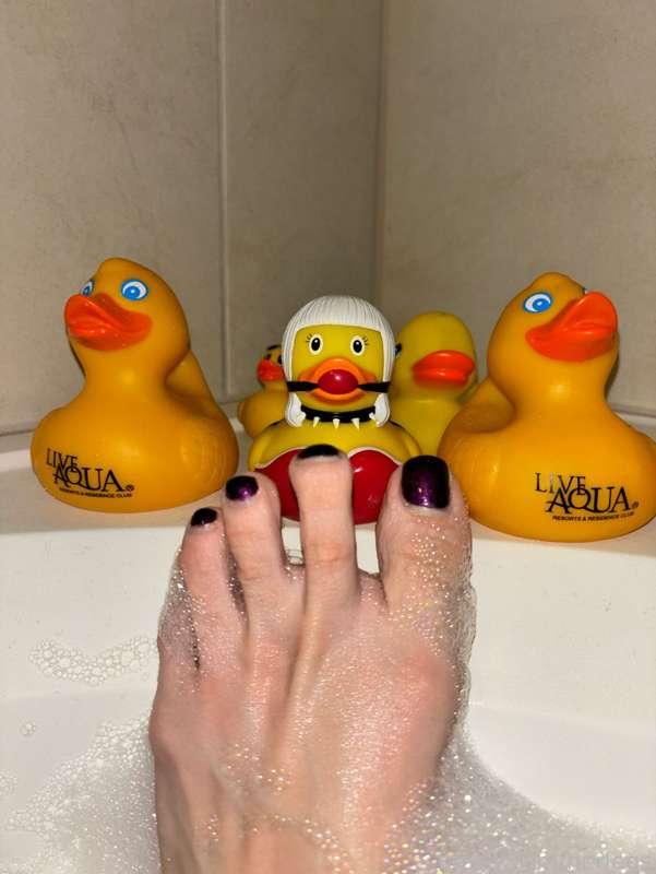herlegs image #3