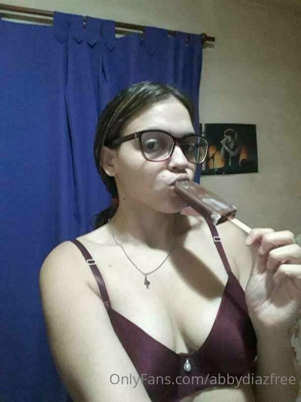 I like icecream a Lot and You daddy 🤭😋💦