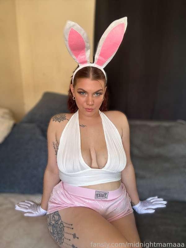 lola wants to hop on it 😏🐰🍆💦








#bigtits #bigareolas #cleavage #redhead #MILF #chubby #nude #nsfw #worship #tittyworship #mommymilkers #saggy #saggytits #blueeyes #sexy #bunny #cosplay #badbunny