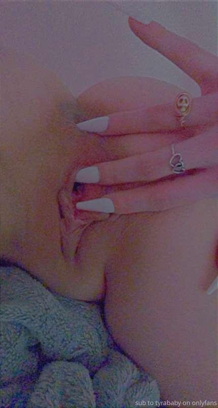 wanna slide in my pink slit ;)