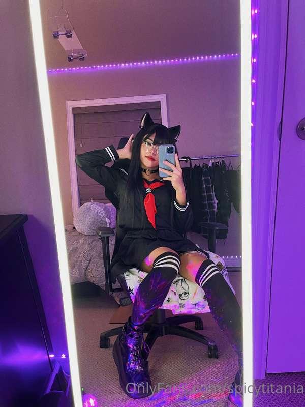 POV: You’re my professor and I sent you these pics to pass.