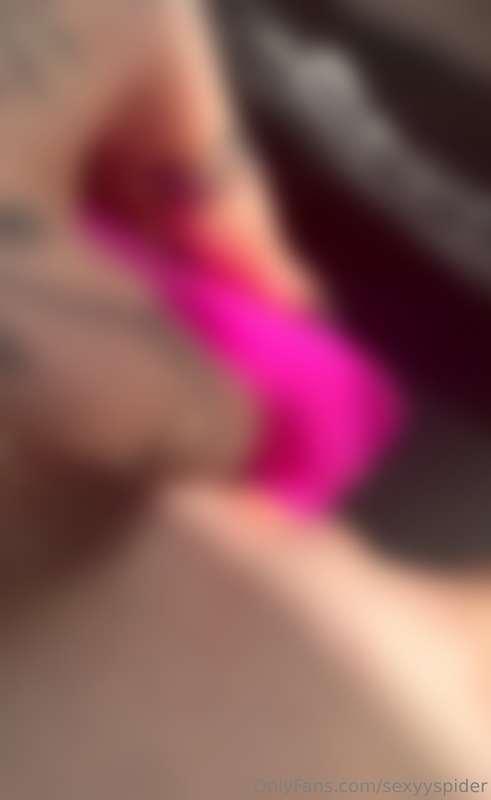 rise and shine… time to CUM!☀️ i woke up in such a good mood..
