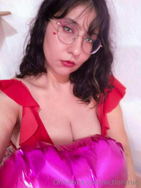 💋@camiisun 💋

💜Sweet girl🎀
🤍Curvy and chubby🌸
❤️Big latin as..