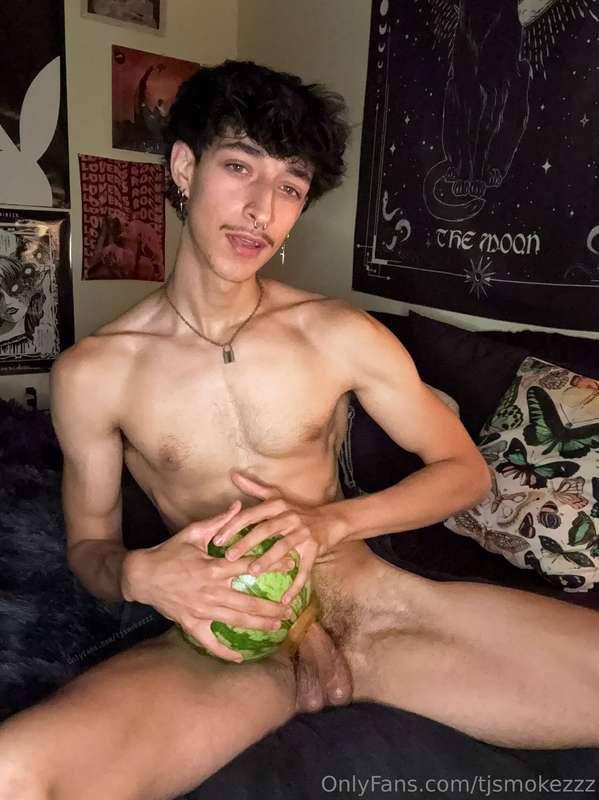 This summer is gonna be a horny one 🍉