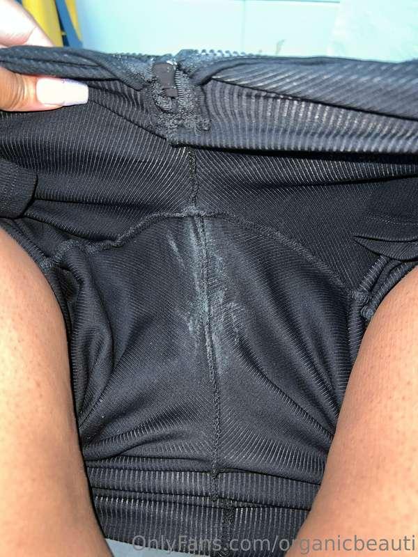 Maybe i need to start wearing panties cus i just keep cummin..