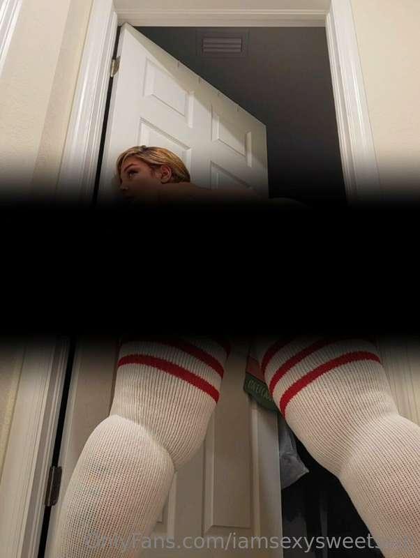 Tonight. 10 EST... See more of me than you've ever seen.  en..