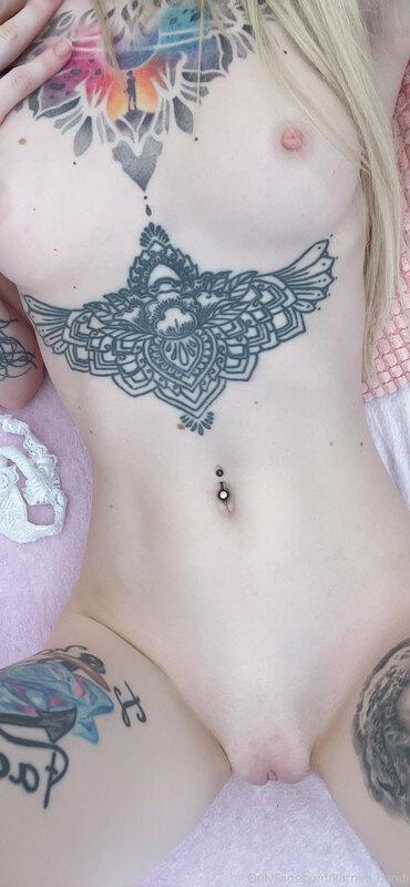 do you want to feel this little body in your hands?
