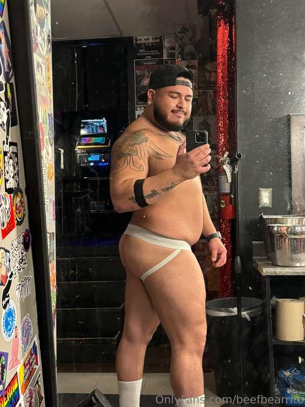 I always have the best time gogo dancing. Thanks to everyone..