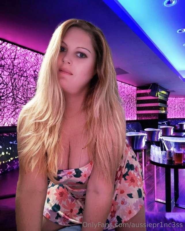 Hey my sexy fans 😈, I am $20 away from my monthly target, I ..