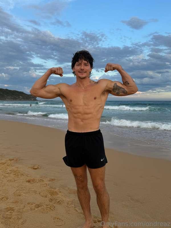 TikTok got bannedddd in the USA so I headed to Aussie! I got..
