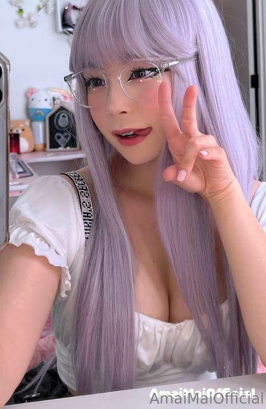 Come see me if you can!  4pm PST - https://m.twitch.tv/amaim..