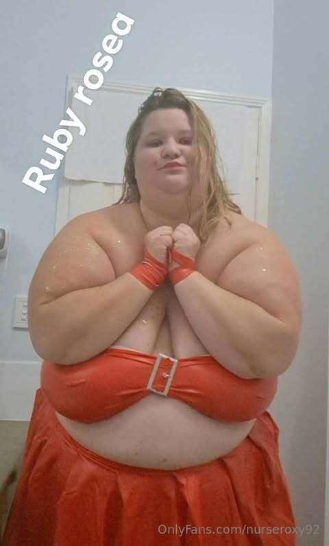 Cum check out my Australian bestie!@rubyroseafreebie the bra..