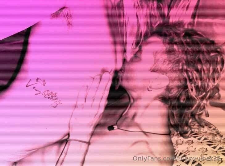 Titty love 💕