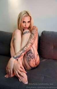 Tattooed baby @tatyanakissyou has the best boobs on OF 😍😍😍I ..