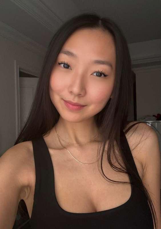 don't look at my armpit 😅