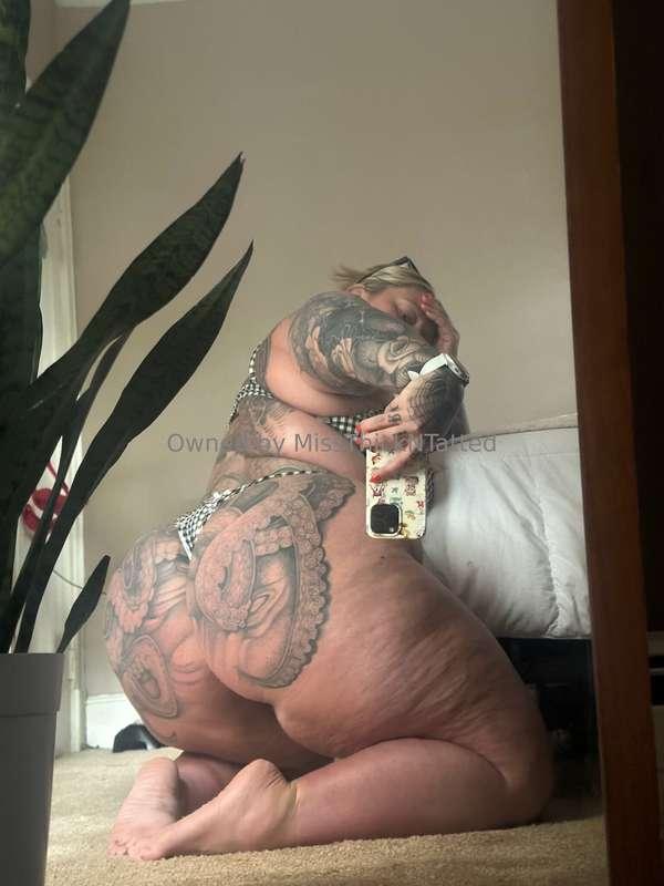 objects in mirror are closer than they appear