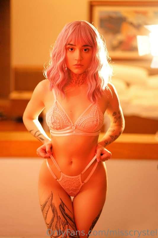 walking towards your bedroom like this🤭 would you let me in?