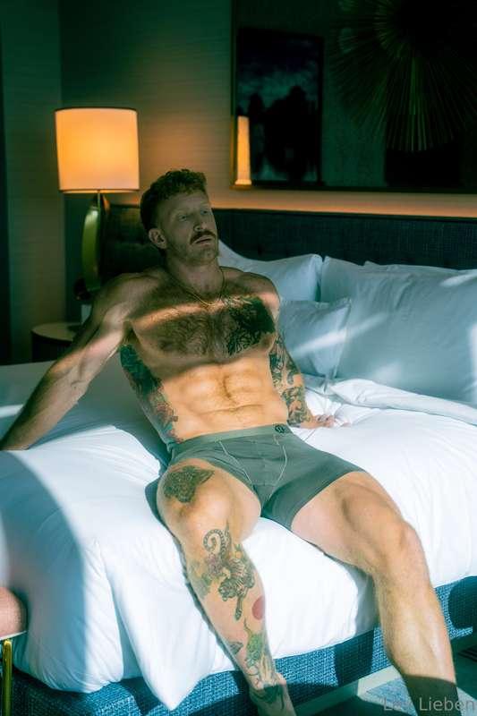 Built to please, not just to flex 😏🍑