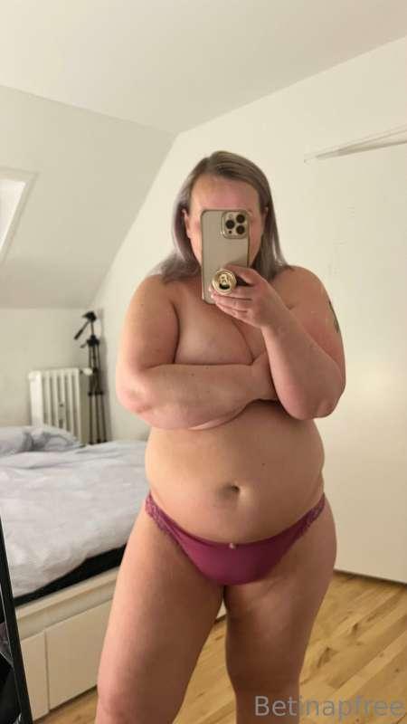 I need  your cock!! 🍆🥵🥵
