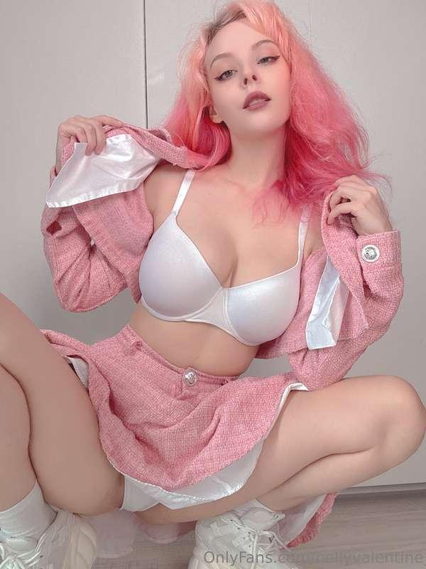 hellyvalentine image #21
