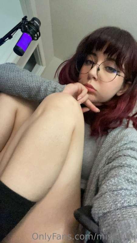 Hiii hi hi 🥰 

I’ve been so busy!! I hope you’ve been good, ..