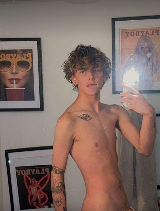 Ready to play, are you? 🍆🍆