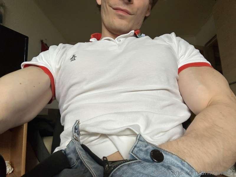 armzbro97 image #5