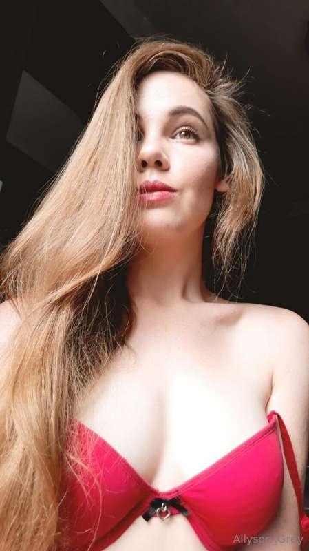 allysongreyxo image #9