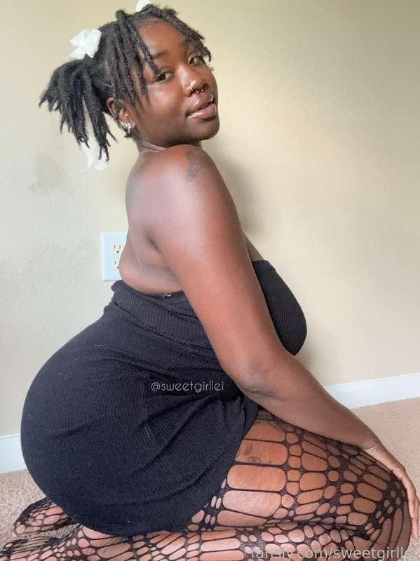 sweetgirllei image #7