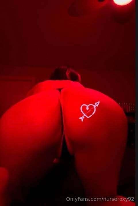 💖She is a pierced, tatted, e - girl, vixen, and size queen a..